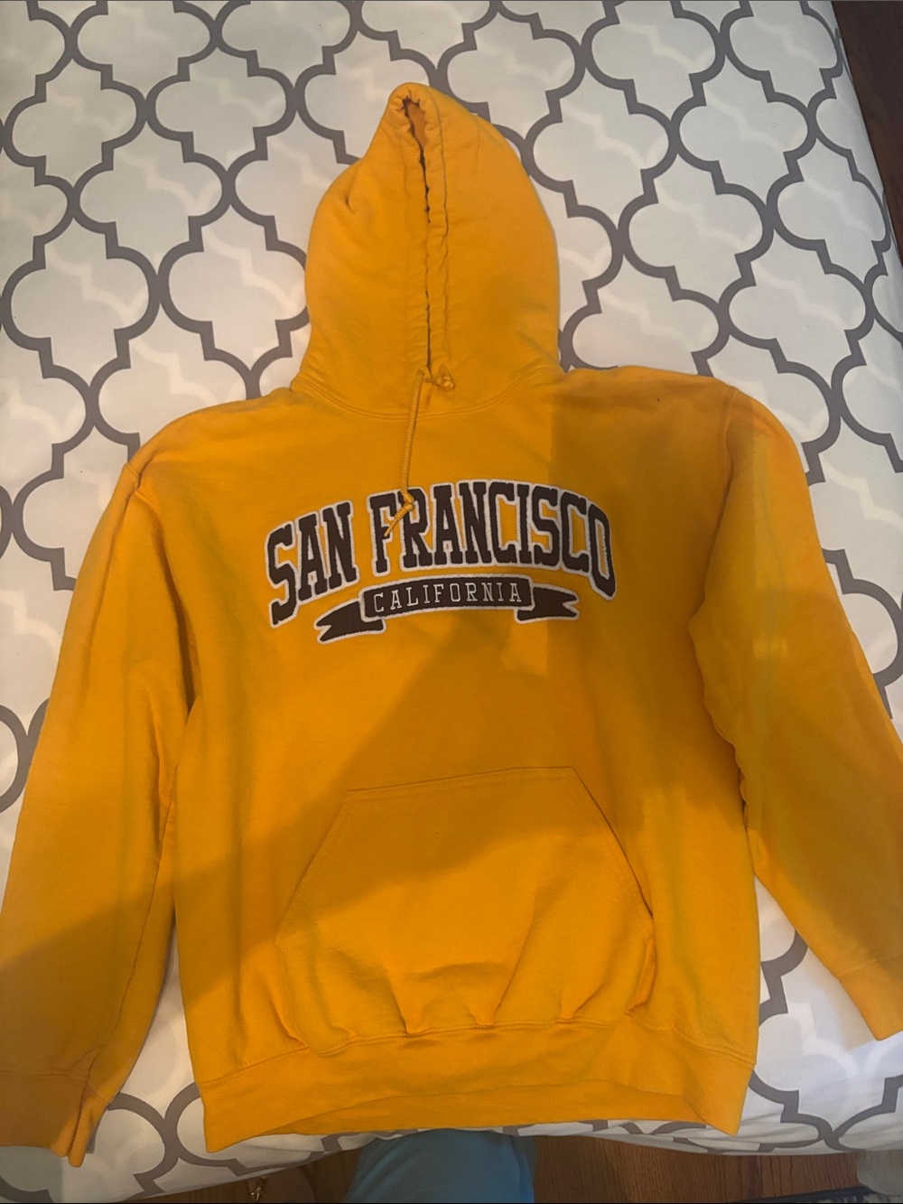 San Francisco California Yellow Hoodie Sweatshirt - Men